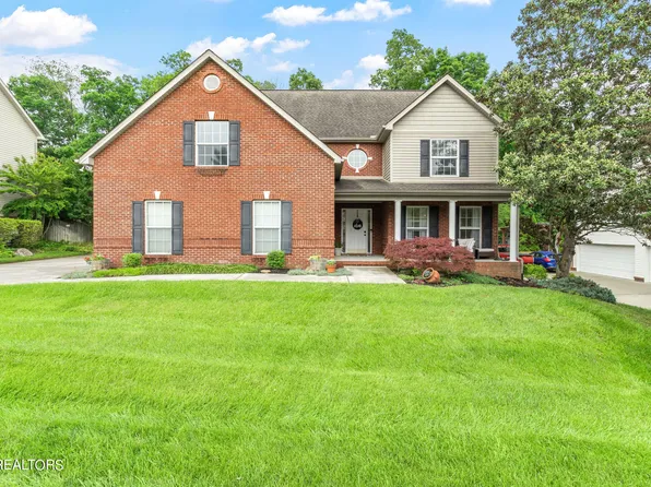 10242 Canton Place Ln, Knoxville, TN 37922