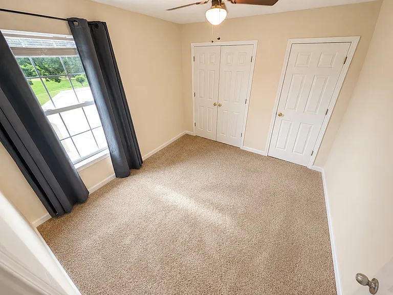 Upstairs Bedroom 2