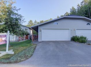 16705 Rivers Edge Ln #16, Eagle River, AK 99577