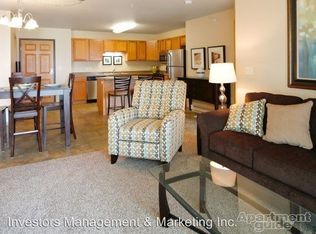 2220 35th St NW APT 201, Minot, ND 58703