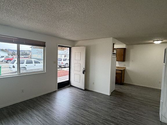 4th image of 1342 N Edmonds Dr APT 2