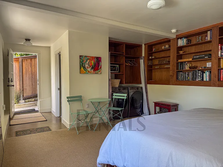 1187 Arch St — Photo 28