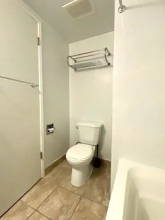 2464 Point Grey Rd #101 — Photo 10