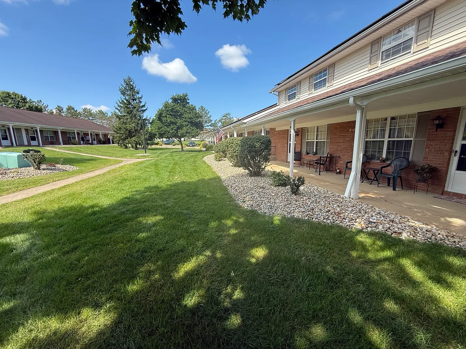 Forest Meadows Villas — Photo 3