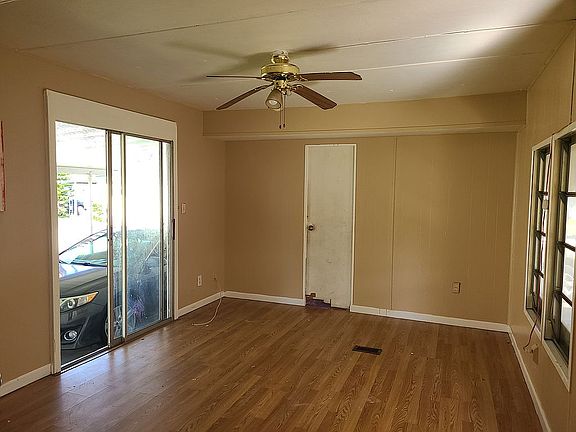 4th image of 3035 66th Ave N Lot 82