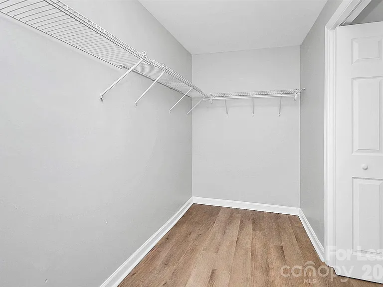 315 S Ransom St — Photo 12