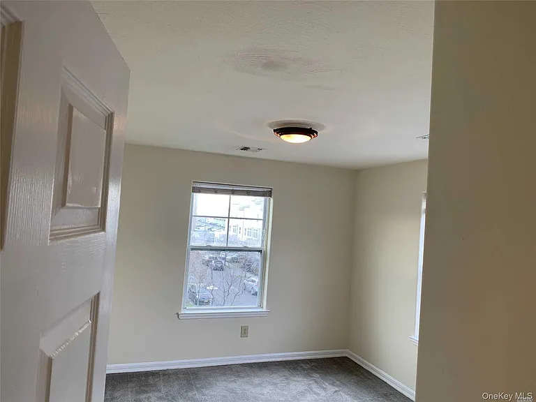 7518 Aquatic Dr #B — Photo 10
