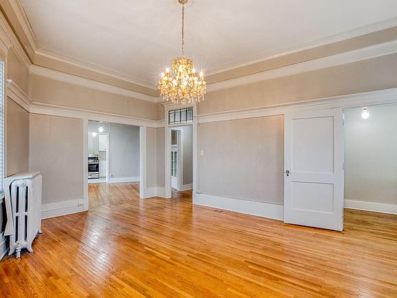 3rd image of 1 N Broadway #19