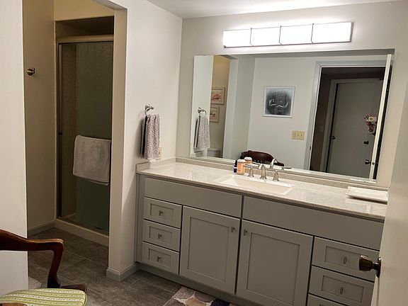 5th image of 16121 Rosemary Ln #2