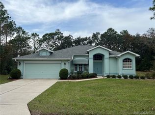 12 Sandpine Ct W, Homosassa, FL 34446