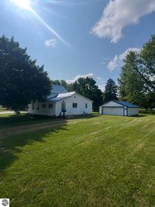 910 E Arcada St, Ithaca, MI, 48847