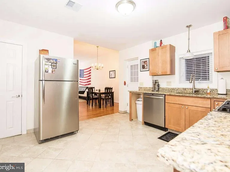 1413 S Broad St #1 — Photo 8