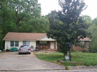 10135 Twin Oaks Dr SW, Covington, GA 30014