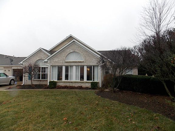 2nd image of 7344 Lake Lakota Pl