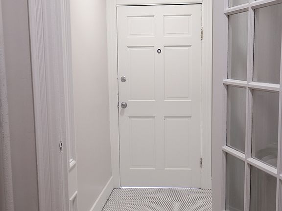 5th image of 166 Glen St