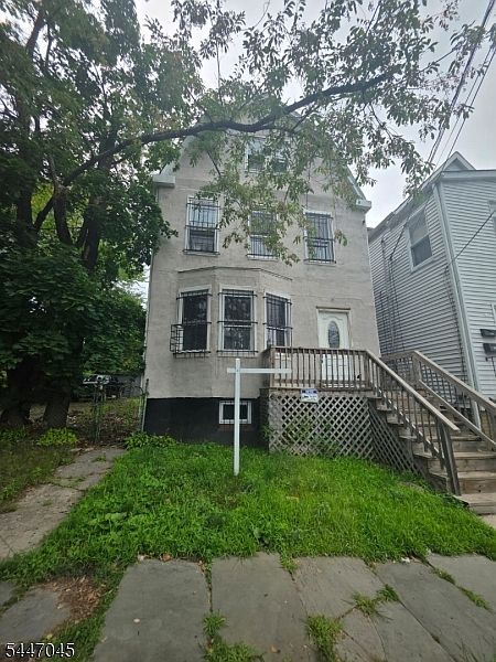 1st image of 135 Brookside Ave
