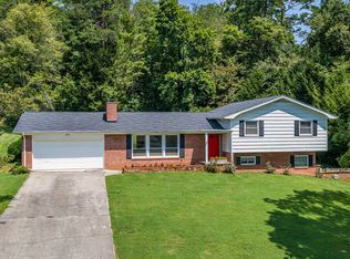 106 Colby Rd, Oak Ridge, TN 37830