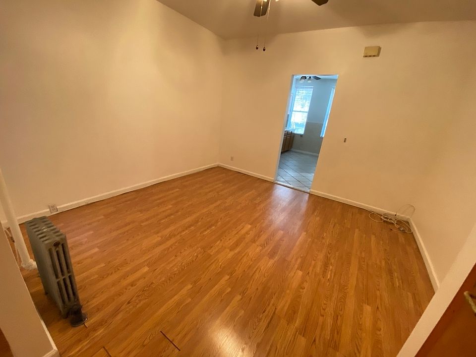 2nd image of 35-04 28th Ave #D3