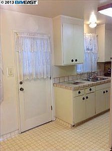 5th image of 24225 Craven Ct