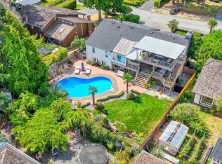 284 54a St, Delta, BC V4M 3J3