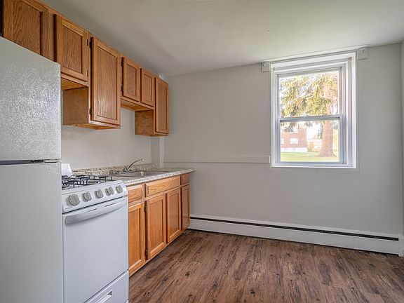 2nd image of 25 Linda Dr APT 1
