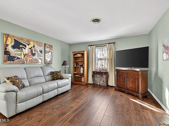 5th image of 1801 Manor Hill Rd #7