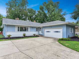 1673 Allen Dr, Westlake, OH 44145