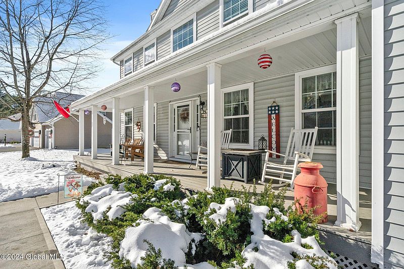 2nd image of 109 Farr Lane