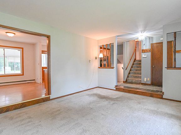 5th image of 41084 N Julia Ct