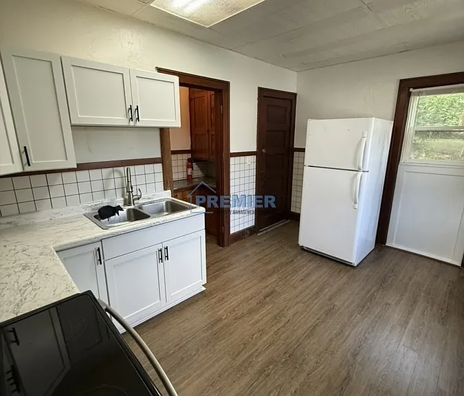 535 W 17th St #1 — Photo 13