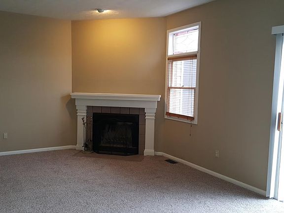 2nd image of 981 N University Blvd #13