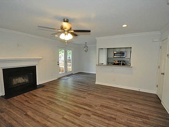 3rd image of 700 Meherrin River Ct APT C
