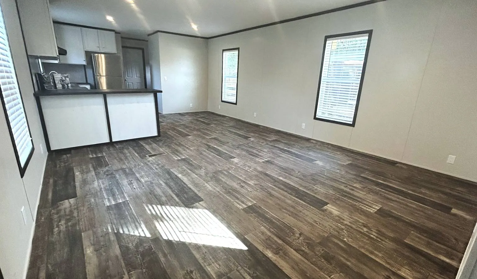 2 bed, 2.0 bath, 900 sqft, $950 — Photo 3