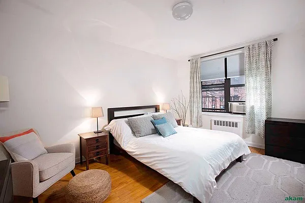 Sold by Akam Sales and Brokerage | media 9