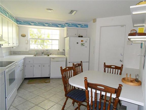 5th image of 808 Nokomis Ave S