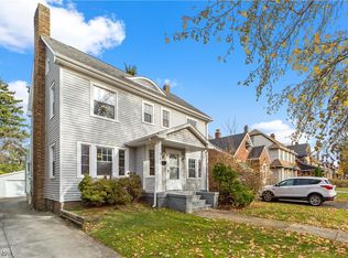3271 Yorkshire Rd, Cleveland Heights, OH 44118