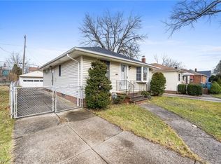 1310 Wexford Ave, Parma, OH 44134