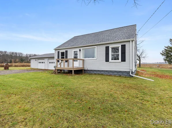 3869 E Bluewater Hwy, Ionia, MI 48846