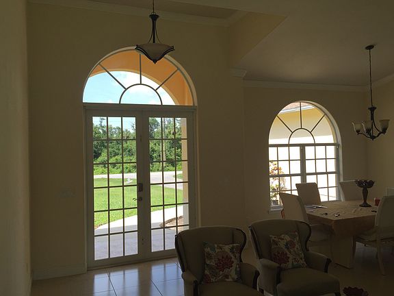 Formal living room 