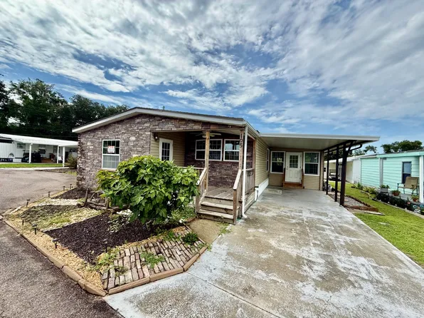 105 Tanglewood Ln, Thonotosassa, FL 33592