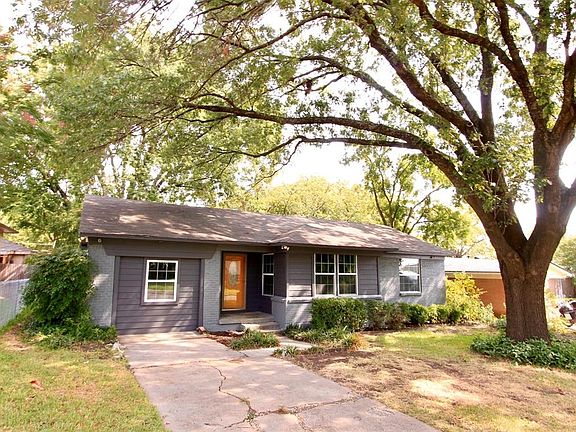 3rd image of 3227 San Medina Ave