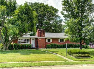 10 E Routzong Dr, Fairborn, OH 45324