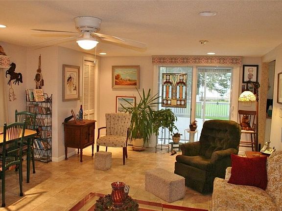 Rear living room, slider to deck