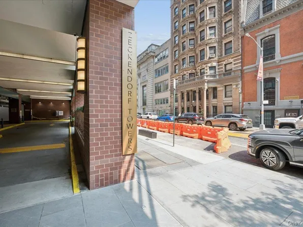 1 Irving Place #U16E, New York (Manhattan), NY 10003