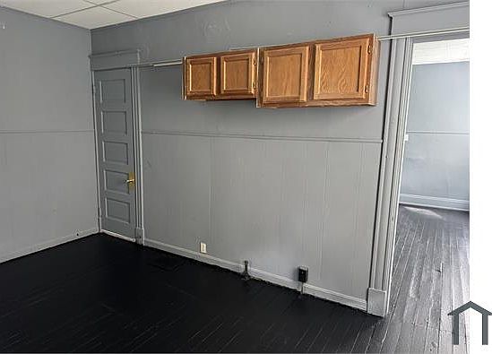1st image of 3733 Mayfield Ave