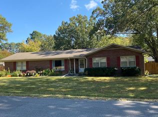 1402 Virginia Rd, Bolivar, TN 38008