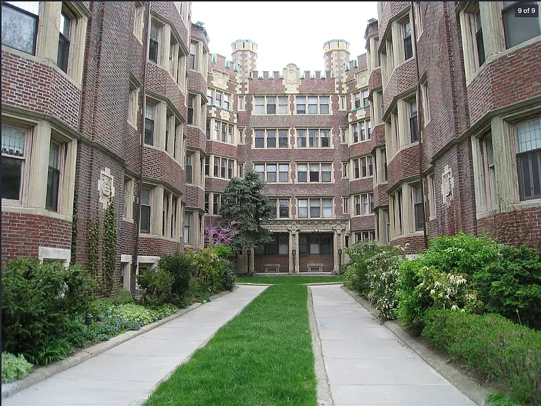 10 Dana St #215 — Photo 13