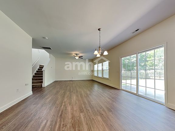 4th image of 411 Waterlemon Way