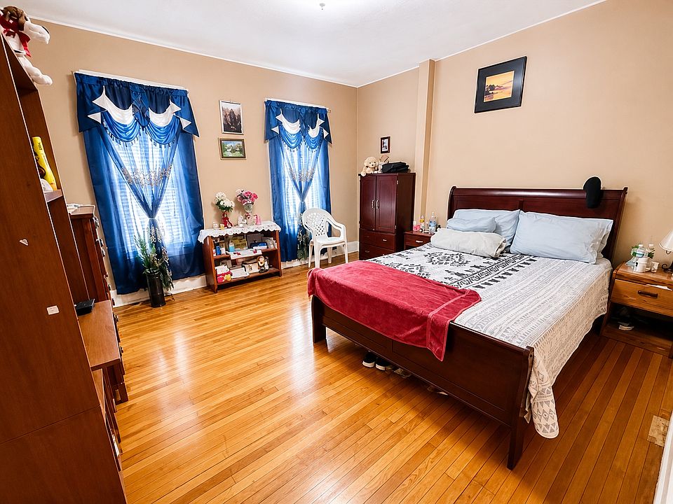 1st image of 30 Elmwood Ave #1
