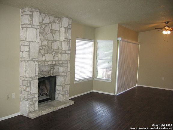 2nd image of 16407 Oak Rock St